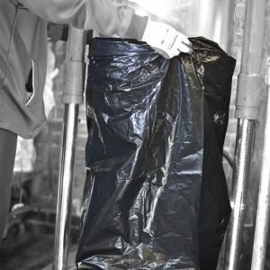 CT9836 Black Heavy Duty Compactor Sacks (140L)