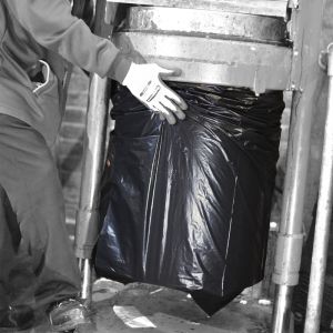 CT9997 Black Extra Heavy Duty Compactor Sacks (150L)
